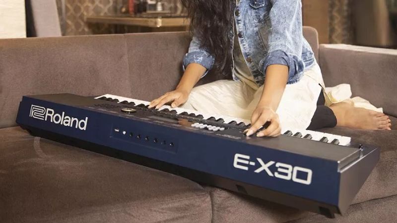 کیبورد آموزشی رولند Roland E-X30 - خرید ارگ Roland E-X30 - رولند E-X30 - خرید ارگ آموزشی - ارگ رولند E-X30 - خرید ارگ ارزان - فروشگاه اینترنتی فراصوت