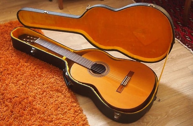 گیتار کلاسیک آلمانزا Almansa Cedro 403 - خرید گیتار کلاسیک - گیتار کلاسیک آلمانزا - آلمانزا Cedro 403 - گیتار Almansa Cedro 403 - فروشگاه اینترنتی فراصوت