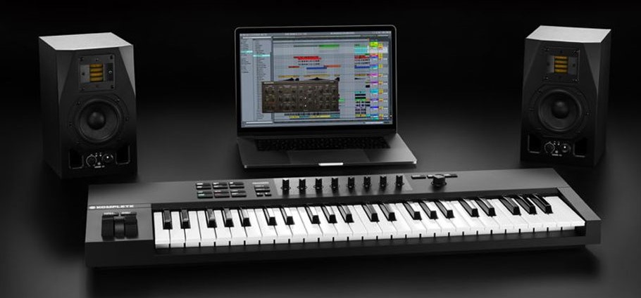 میدی کنترلر Native Instruments Komplete Kontrol A49 - خرید میدی کنترلر - میدی کنترلر Native Instruments - میدی کنترلر - میدی کیبورد - میدی کیبورد نیتیو اینسترومنت - میدی کنترلر A49 - فروشگاه اینترنتی فراصوت 