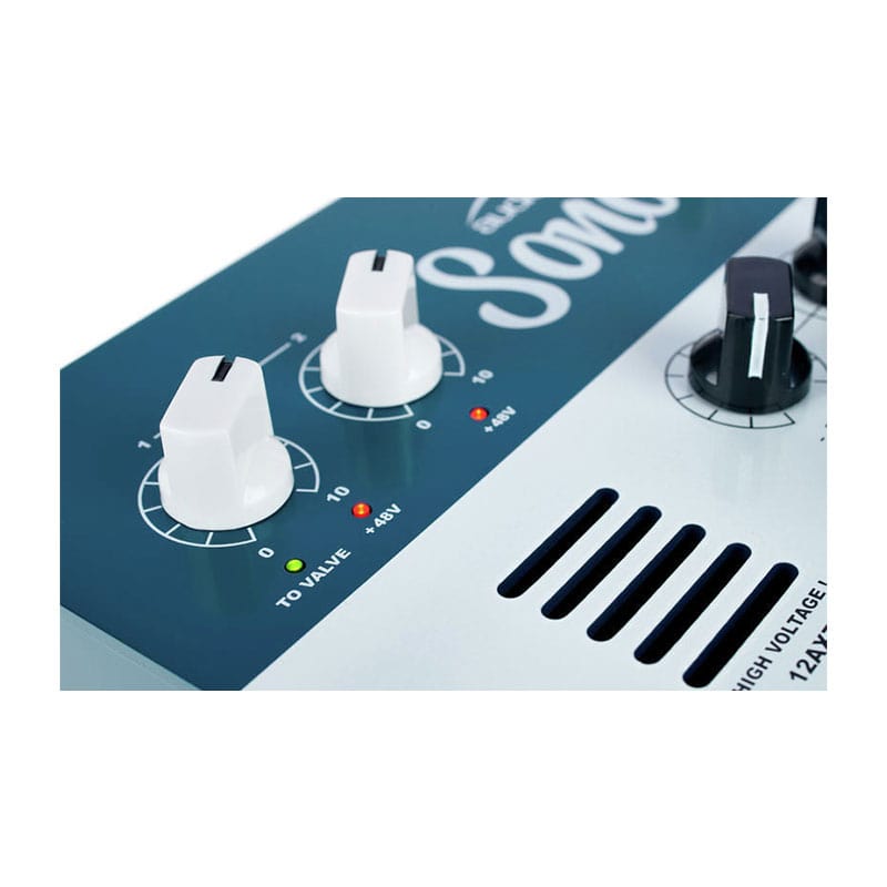 کارت صدا آدینت Audient Sono (8) کارت صدا آدینت Audient Sono - خرید کارت صدا - کارت صدا برای گیتار - کارت صدا مخصوص ضبط گیتار - کارت صدا حرفه ای - آدینت Sono - کارت صدا Audient Sono - فروشگاه اینترنتی فراصوت