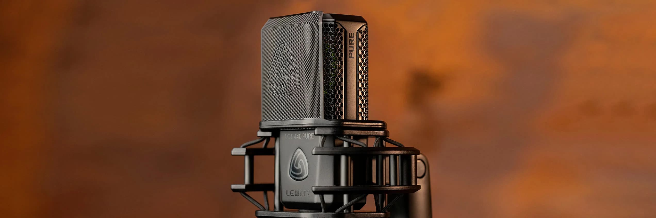 میکروفون لویت Lewitt LCT 440 PURE VIDA Edition - خرید میکروفون استودیویی - خرید میکروفن استودیویی - میکروفون لویت LCT 440 PURE VIDA - میکروفون لویت - میکروفون Lewitt - لویت LCT 440 PURE VIDA Edition - میکروفون LCT 440 PURE VIDA Edition - لویت 440 - فروشگاه اینترنتی فراصوت