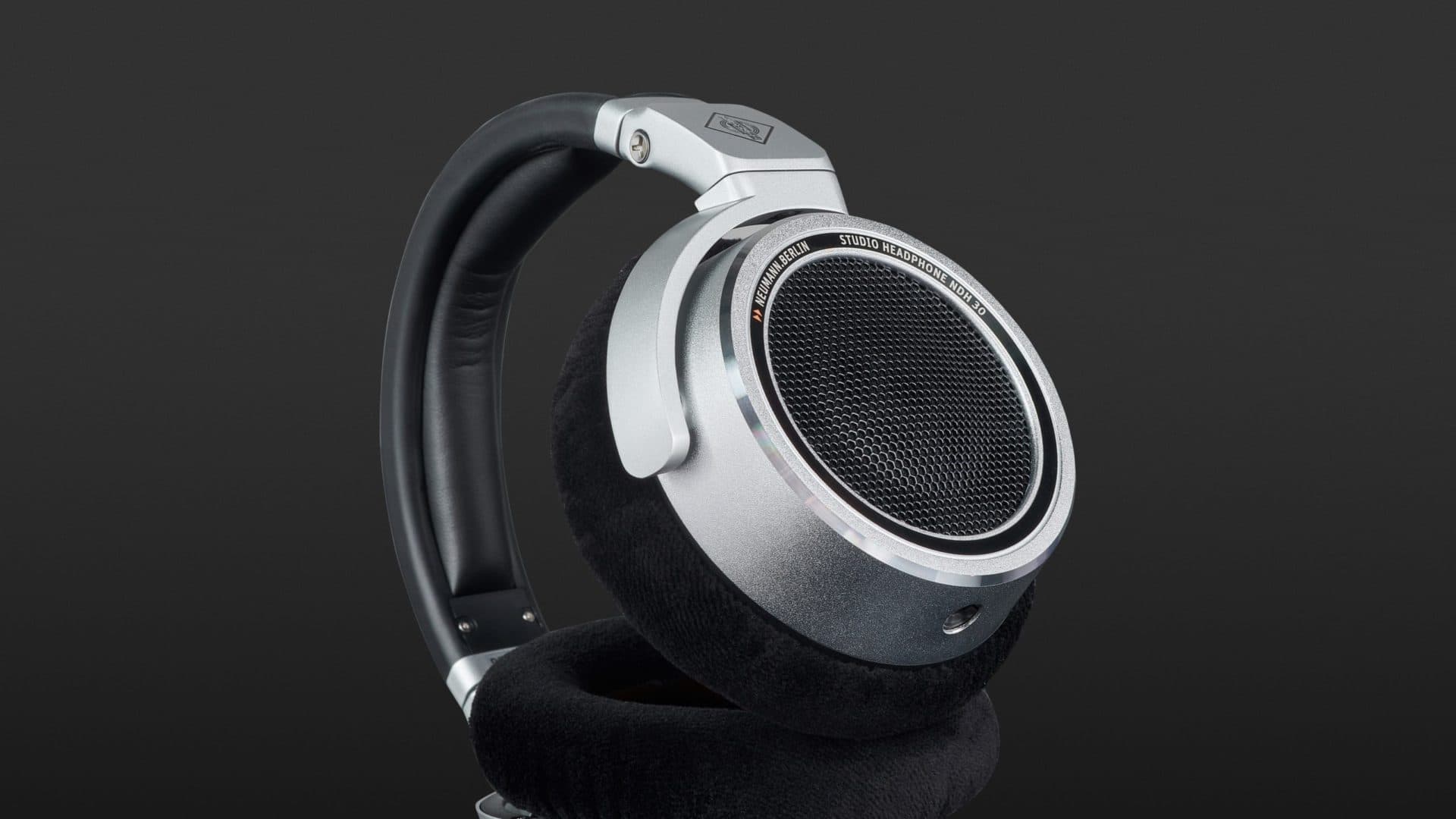 هدفون نیومن Neumann NDH 30 - هدفون نیومن - هدفون Neumann - خرید هدفون استودیویی - خرید هدفون مانیتورینگ - هدفون مانیتورینگ نیومن NDH 30 - هدفون پشت بسته - هدفون Neumann NDH 30 - نیومن NDH 30 - خرید هدفون Neumann NDH - هدفون NDH 30 - فروشگاه اینترنتی فراصوت