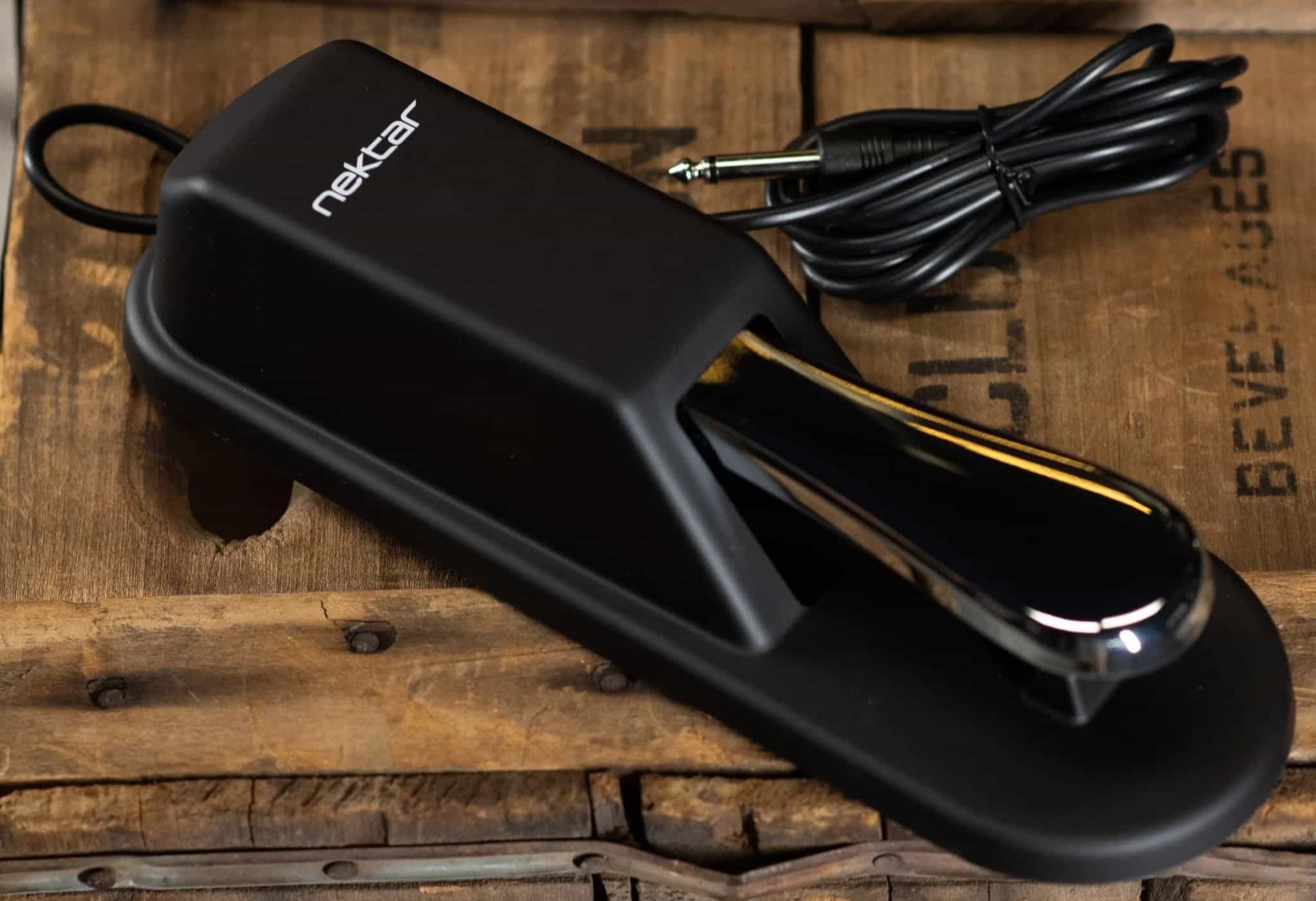 پدال ساستین نکتار Nektar NP-2 - خرید پدال ساستین - Nektar NP-2 sustain pedal - پدال ساستین پیانویی - پدال ساستین میدی کنترلر - پدال ساستین ارگ - پدال ساستین نکتار - پدال ساستین Nektar - نکتار NP-2 - فروشگاه اینترنتی فراصوت