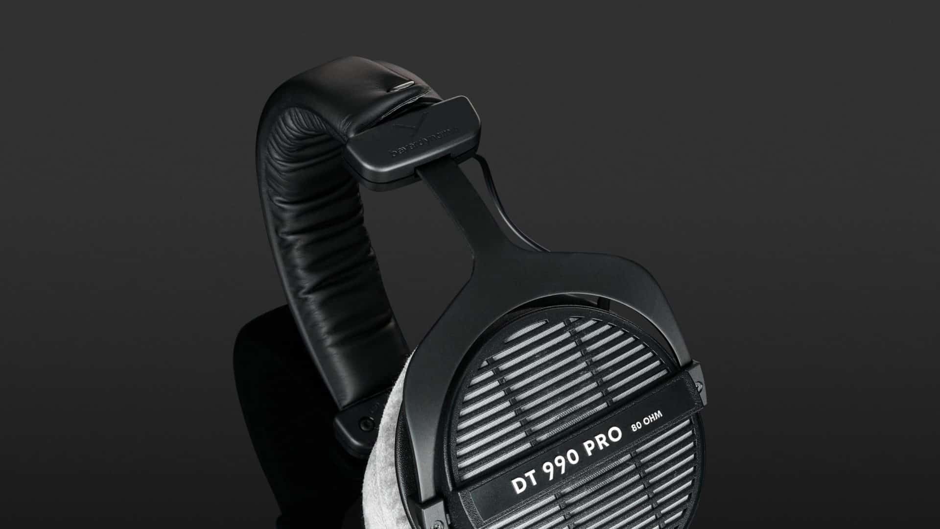 هدفون بیرداینامیک BeyerDynamic DT 990 Pro 80 Ohms - هدفون بیرداینامیک - قیمت هدفون بیرداینامیک - هدفون استودیویی - هدفون مانیتورینگ - هدفون پشت باز - هدفون برای میکس و مستر - هدفون بیرداینامیک DT 990 Pro - هدفون BeyerDynamic - بیرداینامیک DT 990 Pro 80 Ohms - هدفون بیرداینامیک DT 990 Pro نسخه 80 اهمی - فروشگاه اینترنتی فراصوت