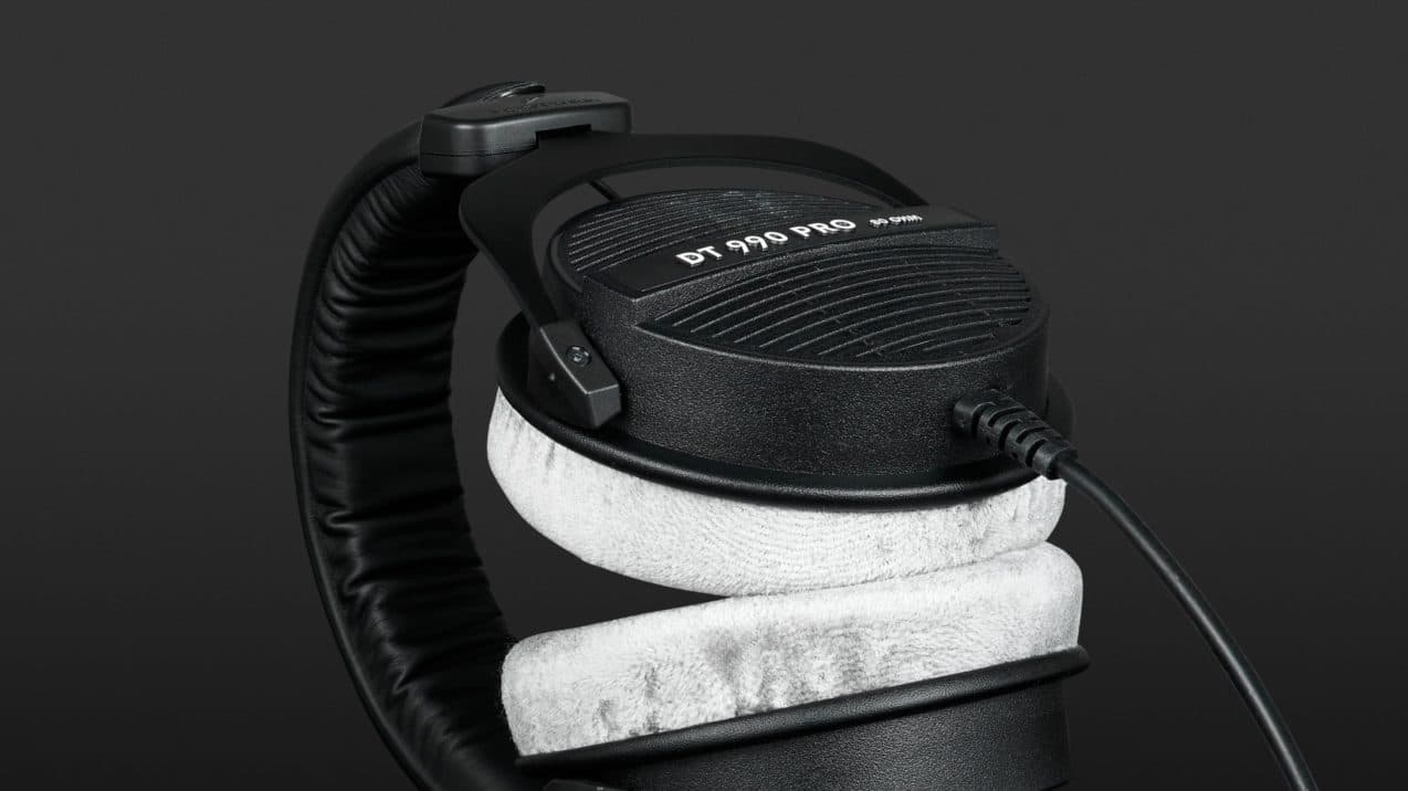 هدفون بیرداینامیک BeyerDynamic DT 990 Pro 80 Ohms - هدفون بیرداینامیک - قیمت هدفون بیرداینامیک - هدفون استودیویی - هدفون مانیتورینگ - هدفون پشت باز - هدفون برای میکس و مستر - هدفون بیرداینامیک DT 990 Pro - هدفون BeyerDynamic - بیرداینامیک DT 990 Pro 80 Ohms - هدفون بیرداینامیک DT 990 Pro نسخه 80 اهمی - فروشگاه اینترنتی فراصوت
