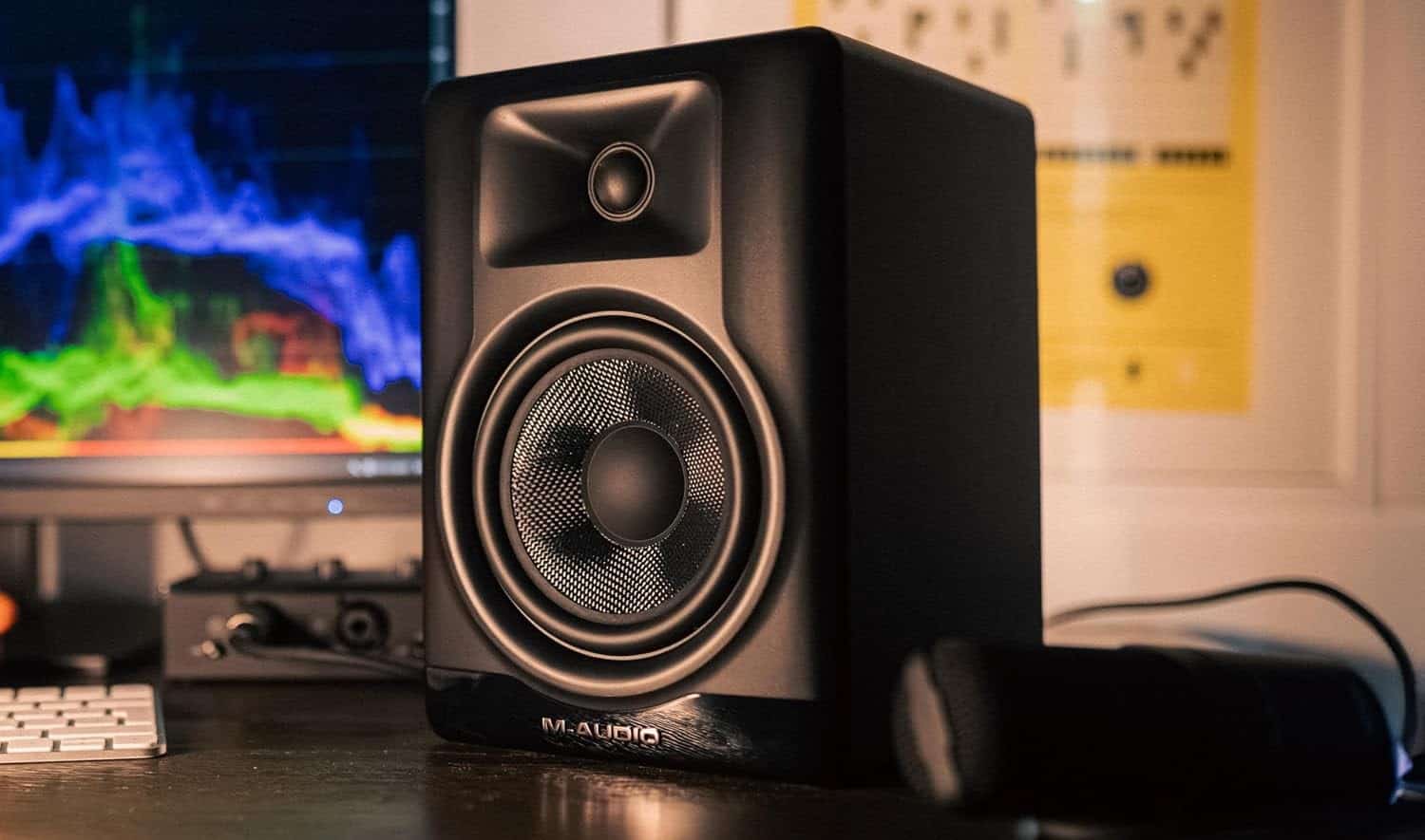 اسپیکر مانیتورینگ ام آدیو M-Audio BX5BT - اسپیکر مانیتورینگ ام آدیو - اسپیکر مانیتورینگ M-Audio - اسپیکر مانیتورینگ 5 اینچ - اسپیکر مانیتورینگ ارزان - قیمت اسپیکر مانیتورینگ - خرید اسپیکر مانیتورینگ - ام آدیو بی ایکس 5 بی تی - اسپیکر مانیتورینگ بلوتوث دار - ام ادیو BX5BT - فروشگاه اینترنتی فراصوت